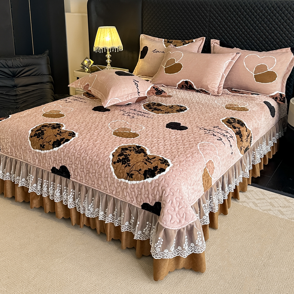 91家纺网 家纺一手货源 找家纺 栩裕纺织 2025新款加厚牛奶绒床盖四件套 爱慕