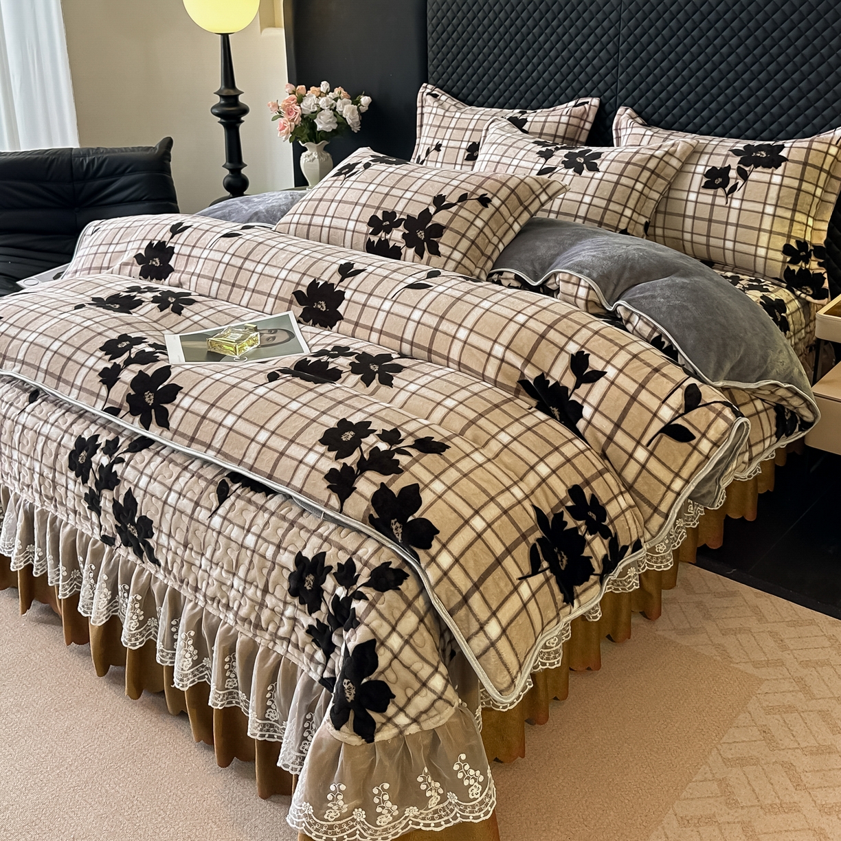 91家纺网 家纺一手货源 找家纺 栩裕纺织 2025新款加厚牛奶绒床盖四件套 素影