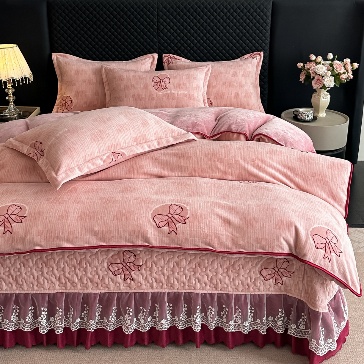 91家纺网 家纺一手货源 找家纺 栩裕纺织 2025新款加厚牛奶绒床盖四件套 同心结