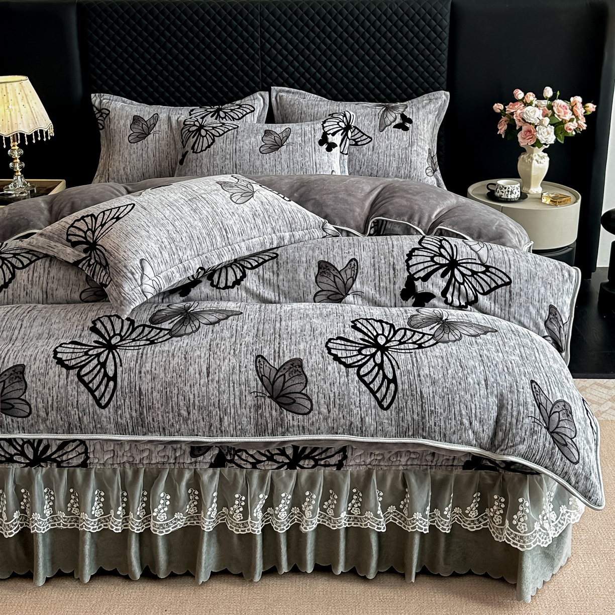 91家纺网 家纺一手货源 找家纺 凤杰家纺 2025新款加厚牛奶绒床盖四件套 蝶舞飞影