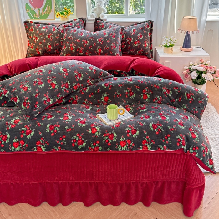 91家纺网 家纺一手货源 找家纺 （总）梓之赫2025新款竹纤棉绣花四件套