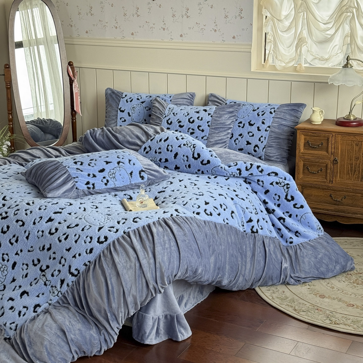 91家纺网 家纺一手货源 找家纺 新印象 2025新款法式阳离子绒保暖床盖四件套 斑豹蓝