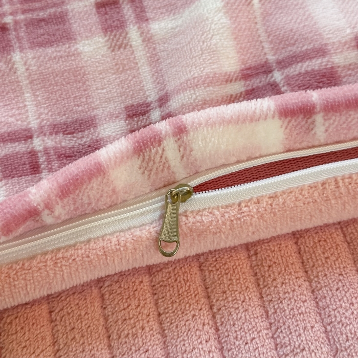 91家纺网 家纺一手货源 找家纺 梓之赫 2025新款保暖舒适牛奶绒印花夹棉床盖四件套 如约