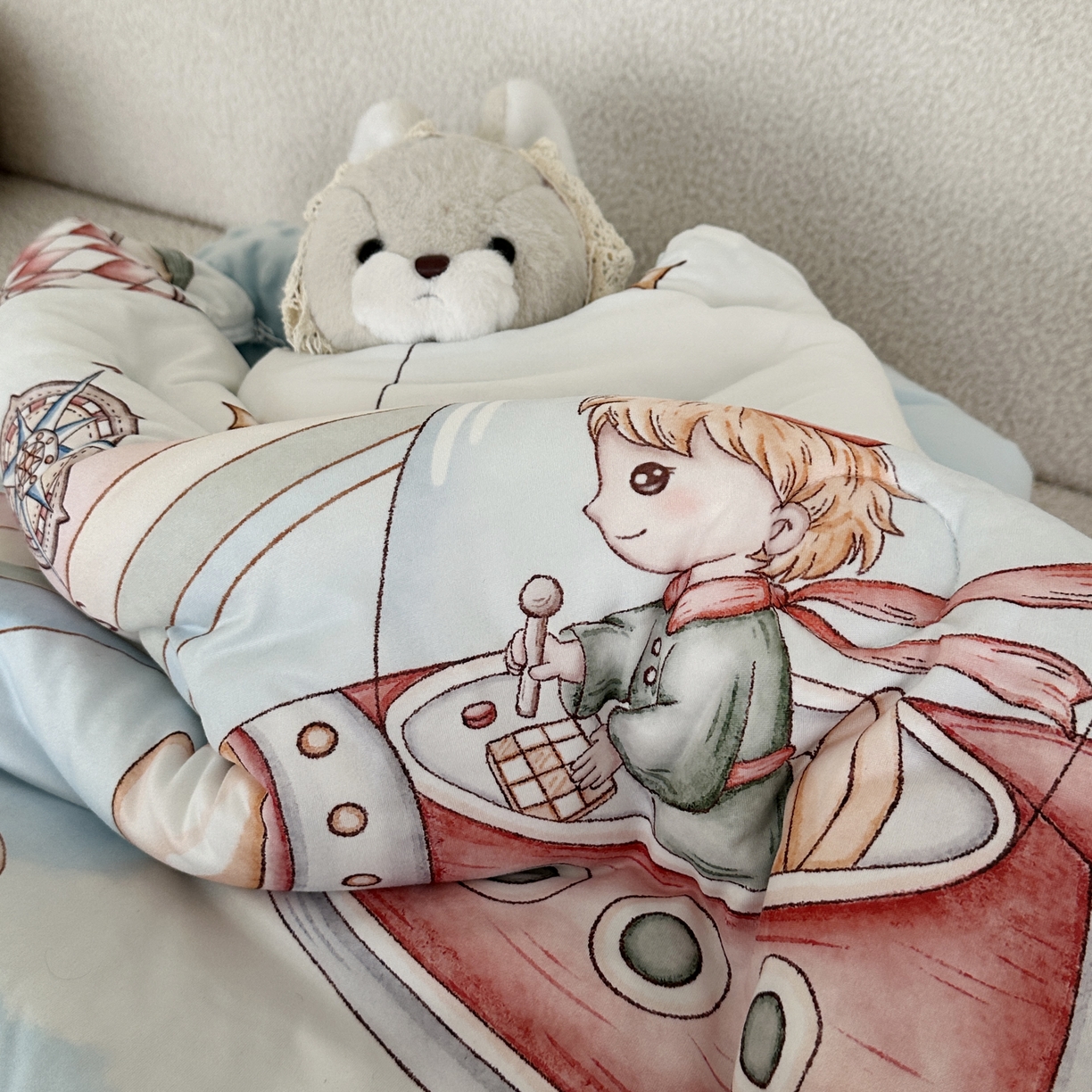 91家纺网 家纺一手货源 找家纺 小芽家居 2025新款儿童睡袋防踢被 环球旅行