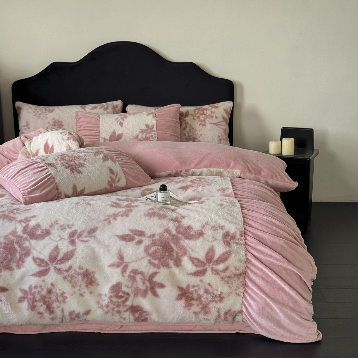 91家纺网 家纺一手货源 找家纺 新印象 2025新款复古法式兔毛绒保暖四件套 复古法式-奥丽莎