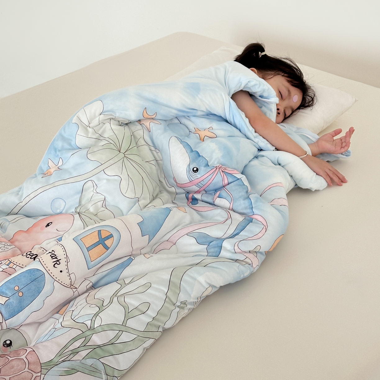91家纺网 家纺一手货源 找家纺 小芽家居 2025新款儿童睡袋防踢被 海底世界