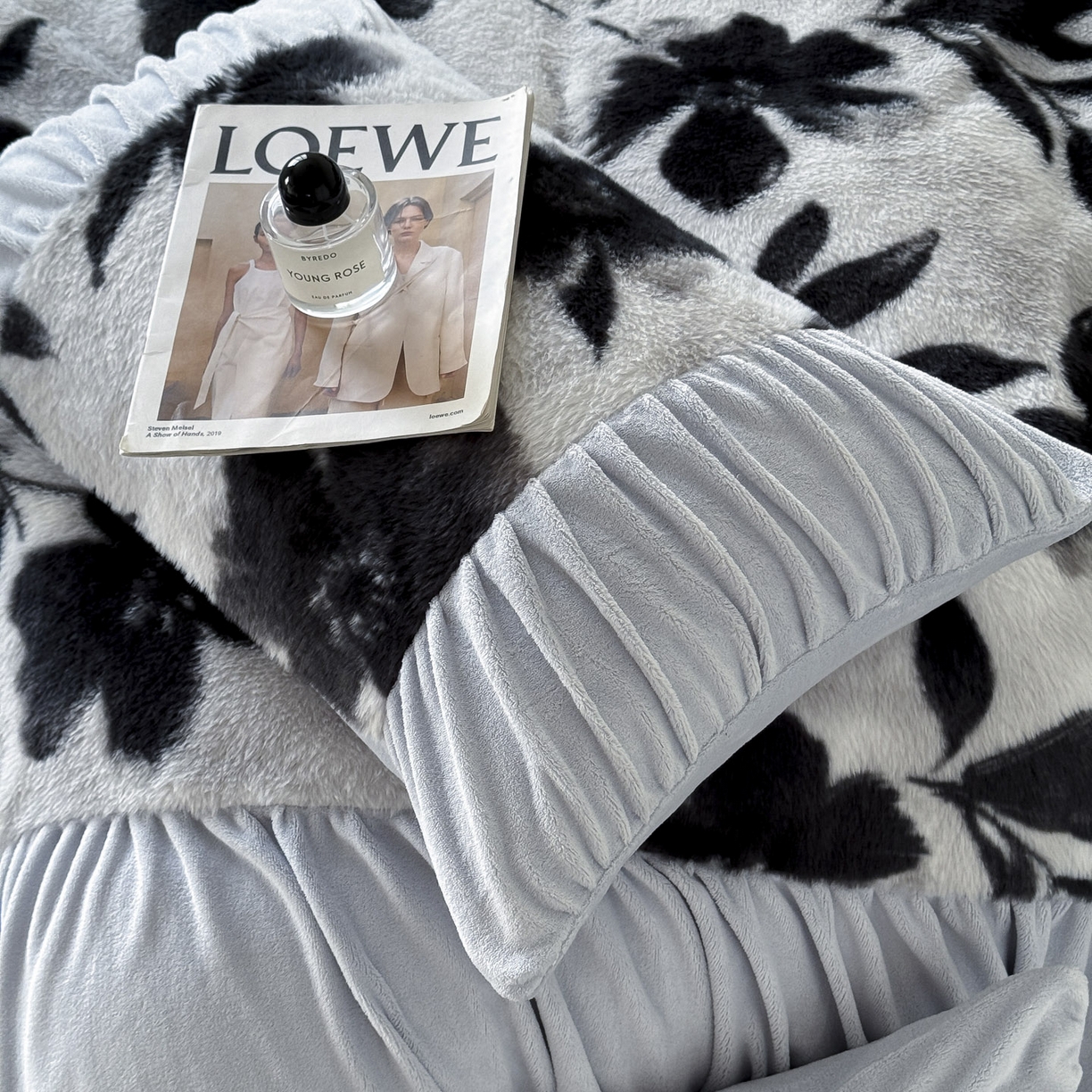 91家纺网 家纺一手货源 找家纺 新印象 2025新款复古法式兔毛绒保暖四件套 复古法式 -奥丽加朵