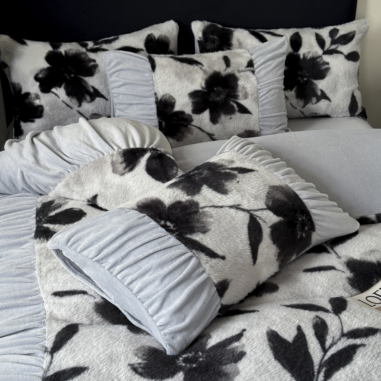 91家纺网 家纺一手货源 找家纺 新印象 2025新款复古法式兔毛绒保暖四件套 复古法式 -奥丽加朵