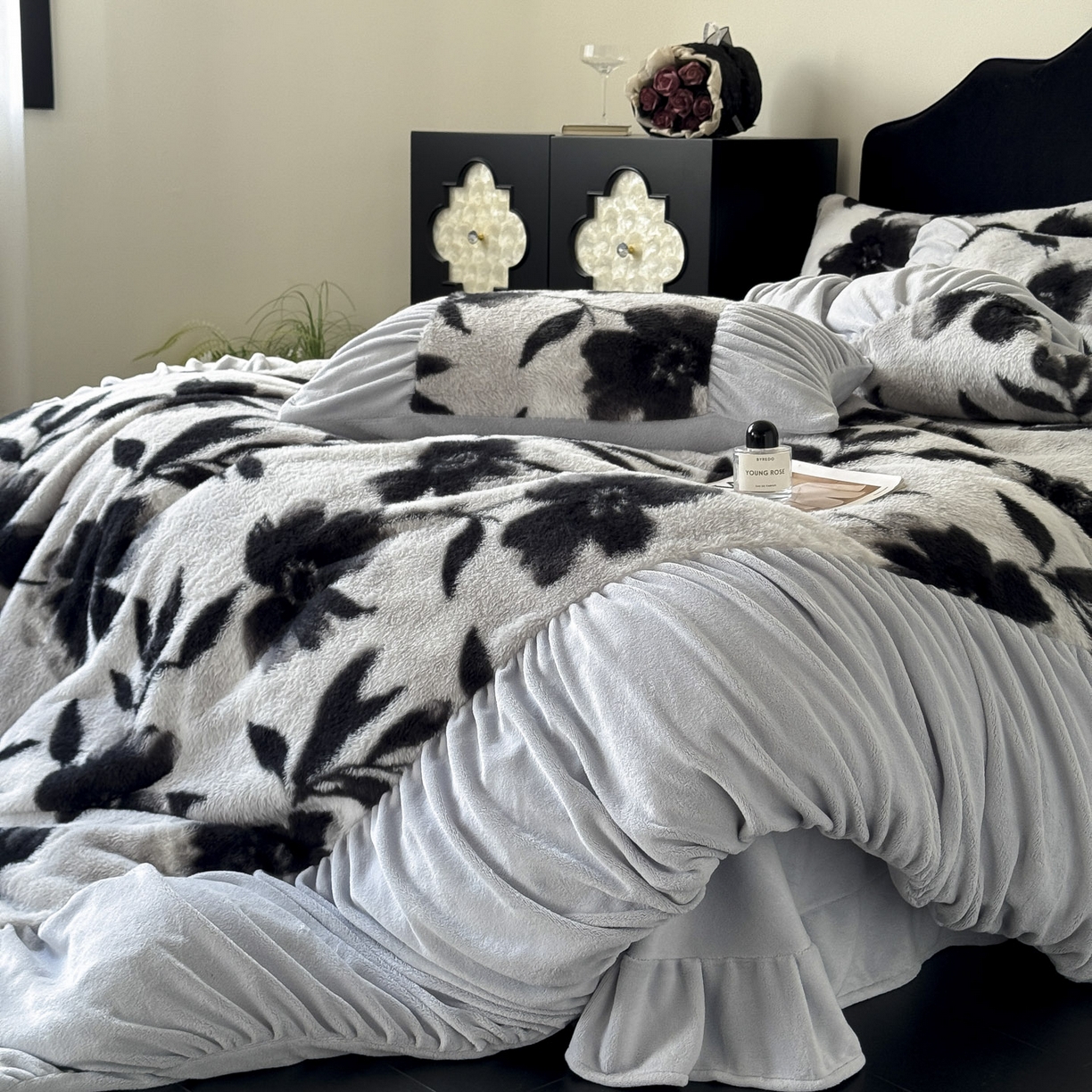 91家纺网 家纺一手货源 找家纺 新印象 2025新款复古法式兔毛绒保暖四件套 复古法式 -奥丽加朵