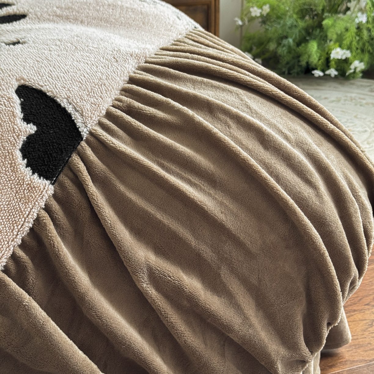 91家纺网 家纺一手货源 找家纺 新印象 2025新款法式阳离子绒保暖床盖四件套 蝶季