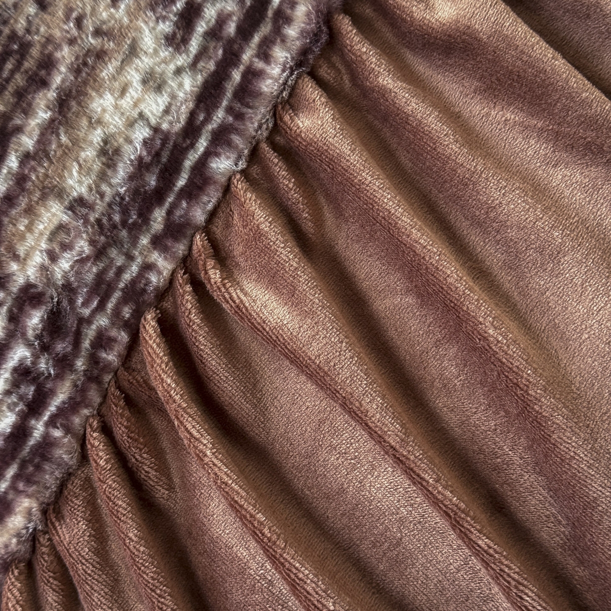 91家纺网 家纺一手货源 找家纺 新印象 2025新款复古法式兔毛绒保暖四件套 复古法式-爱莎