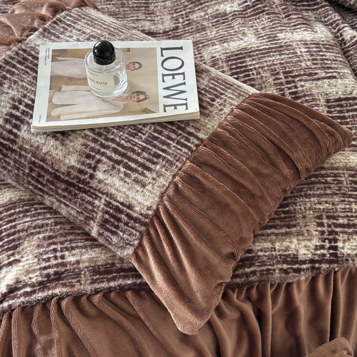 91家纺网 家纺一手货源 找家纺 新印象 2025新款复古法式兔毛绒保暖四件套 复古法式-爱莎