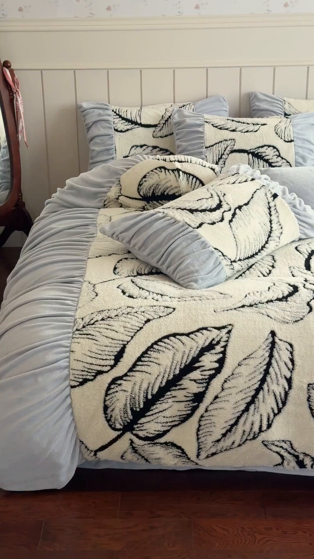 91家纺网 家纺一手货源 找家纺 新印象 2025新款法式阳离子绒保暖床盖四件套 樊林椰灰