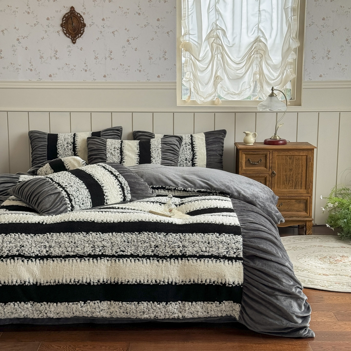 91家纺网 家纺一手货源 找家纺 新印象 2025新款法式阳离子绒保暖床盖四件套 里维斯