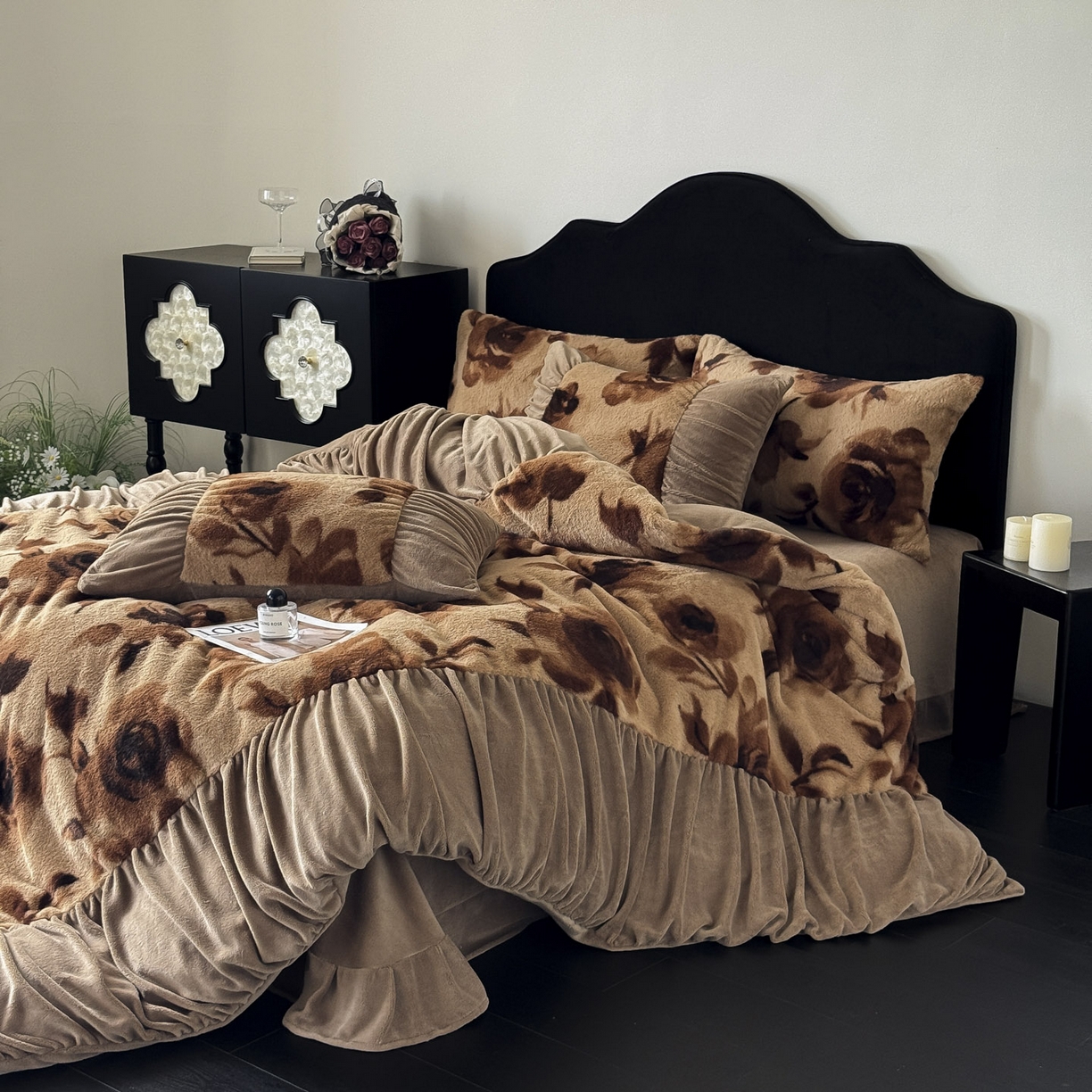 91家纺网 家纺一手货源 找家纺 新印象 2025新款复古法式兔毛绒保暖四件套 复古法式-花优