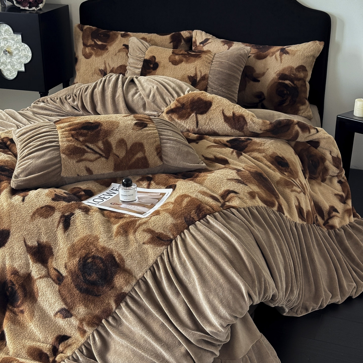 91家纺网 家纺一手货源 找家纺 新印象 2025新款复古法式兔毛绒保暖四件套 复古法式-花优