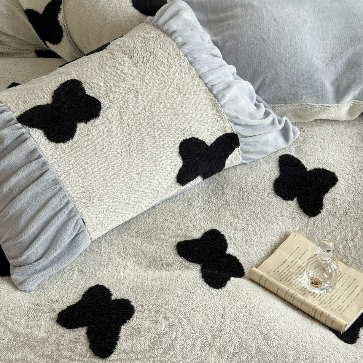 91家纺网 家纺一手货源 找家纺 新印象 2025新款法式阳离子绒保暖床盖四件套 琳蝶