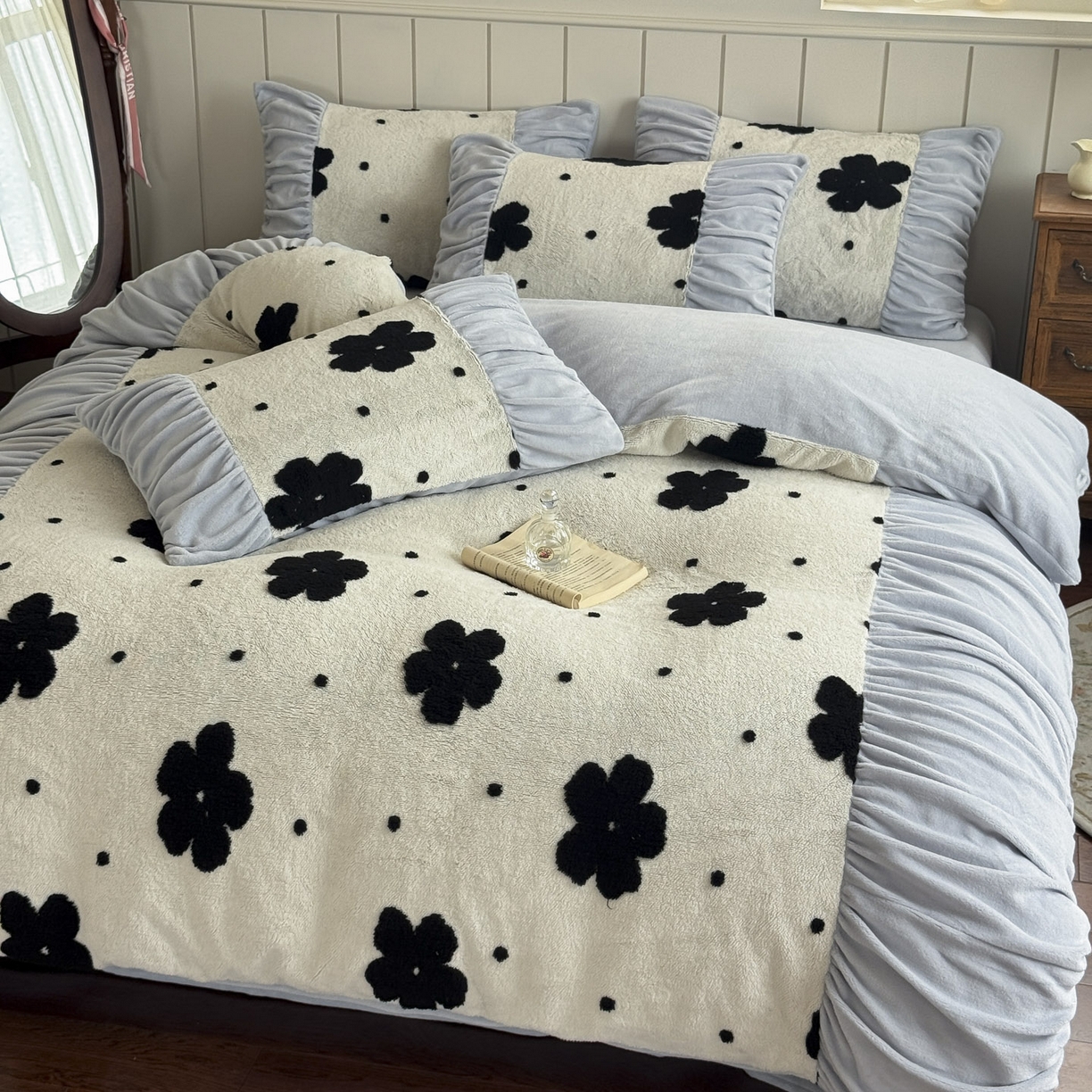 91家纺网 家纺一手货源 找家纺 新印象 2025新款法式阳离子绒保暖床盖四件套 慕朵