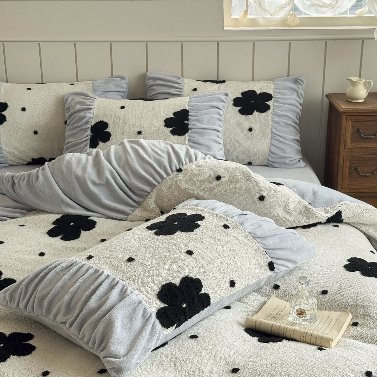 91家纺网 家纺一手货源 找家纺 新印象 2025新款法式阳离子绒保暖床盖四件套 慕朵