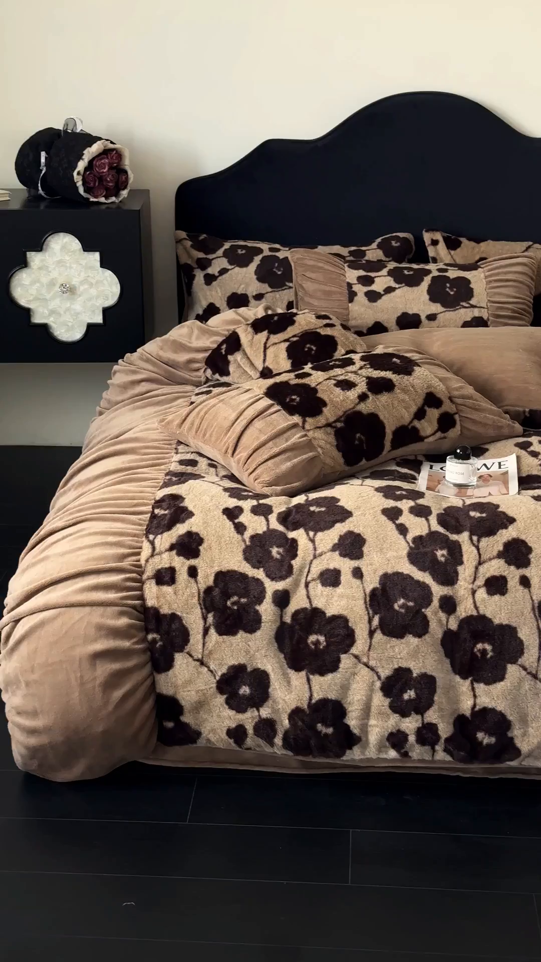 91家纺网 家纺一手货源 找家纺 新印象 2025新款复古法式兔毛绒保暖四件套 复古法式-曼苏