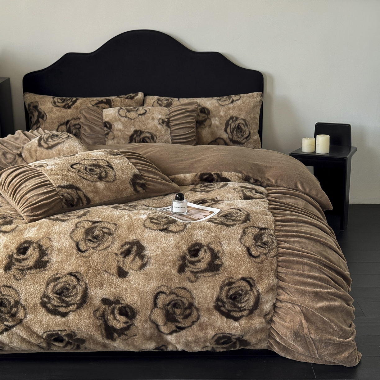 91家纺网 家纺一手货源 找家纺 新印象 2025新款复古法式兔毛绒保暖四件套 复古法式-梦露