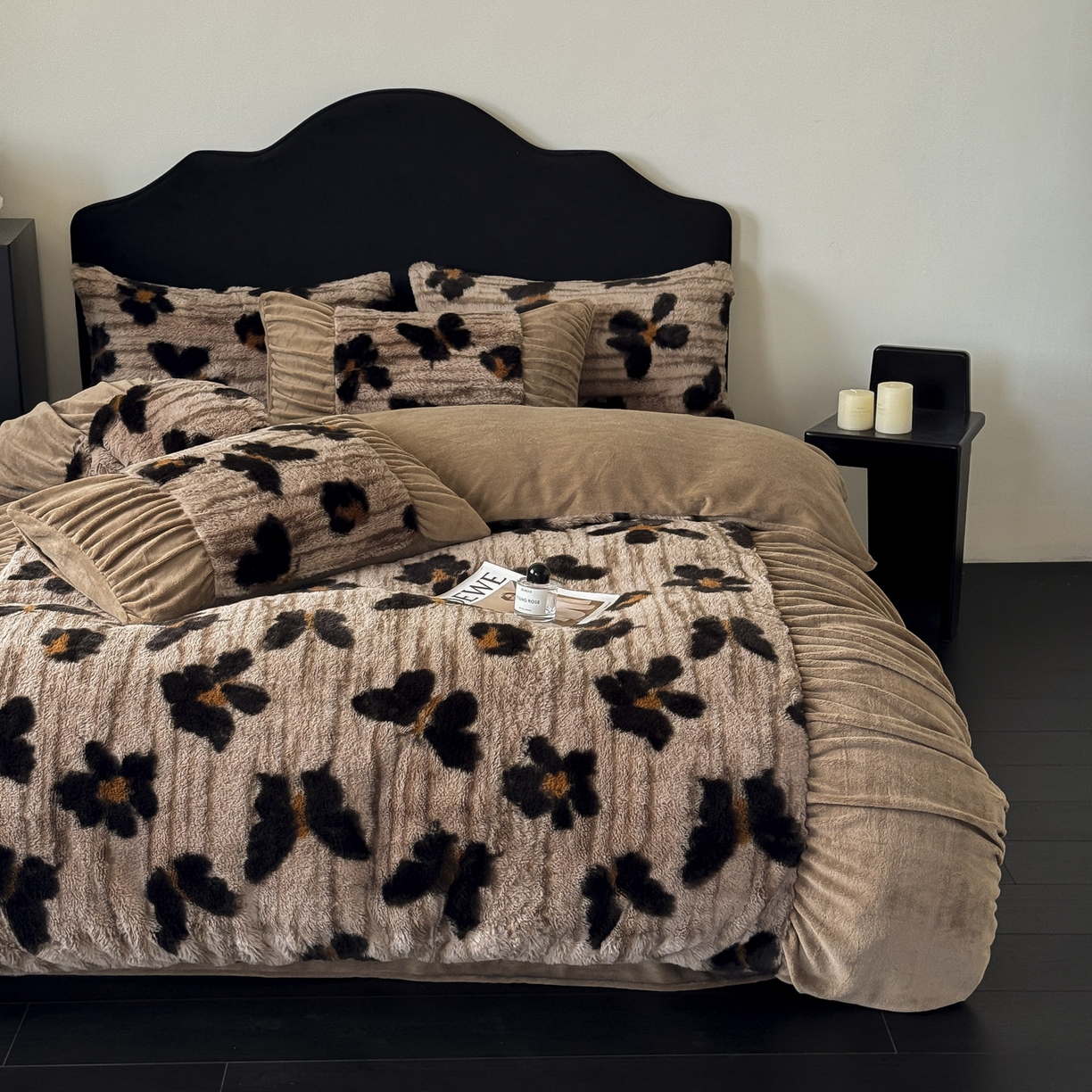 91家纺网 家纺一手货源 找家纺 新印象 2025新款复古法式兔毛绒保暖四件套 复古法式-蜜雅