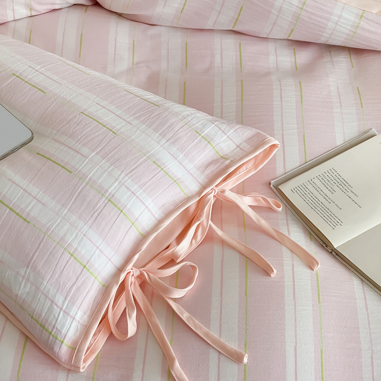 91家纺网 家纺一手货源 找家纺 （总）小春日和 2025新款纯棉提花条纹四件套全棉简约民宿高端床品四件套水洗提花人字纹床单1.8床笠加大床单