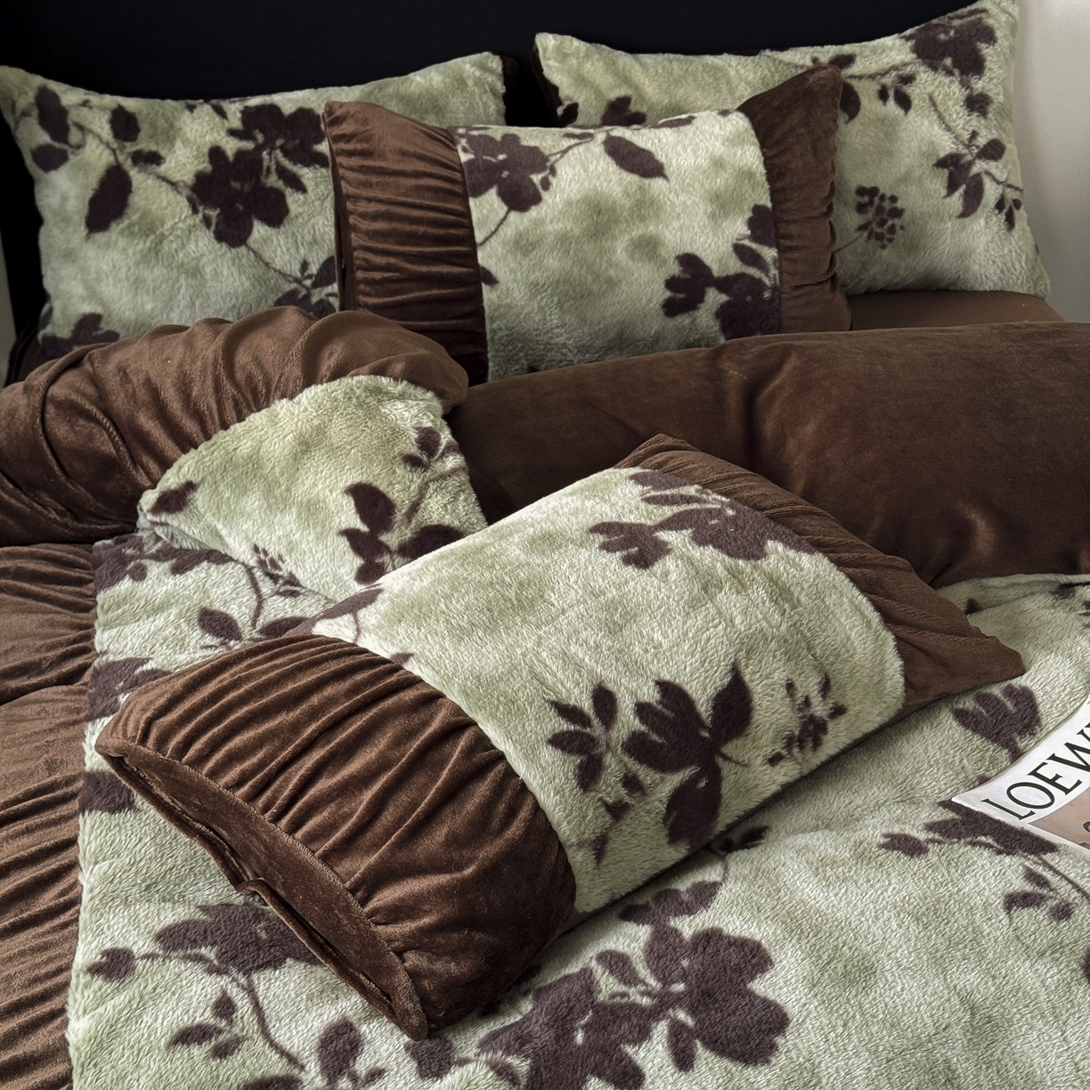 91家纺网 家纺一手货源 找家纺 新印象 2025新款复古法式兔毛绒保暖四件套 复古法式-莫兰朵