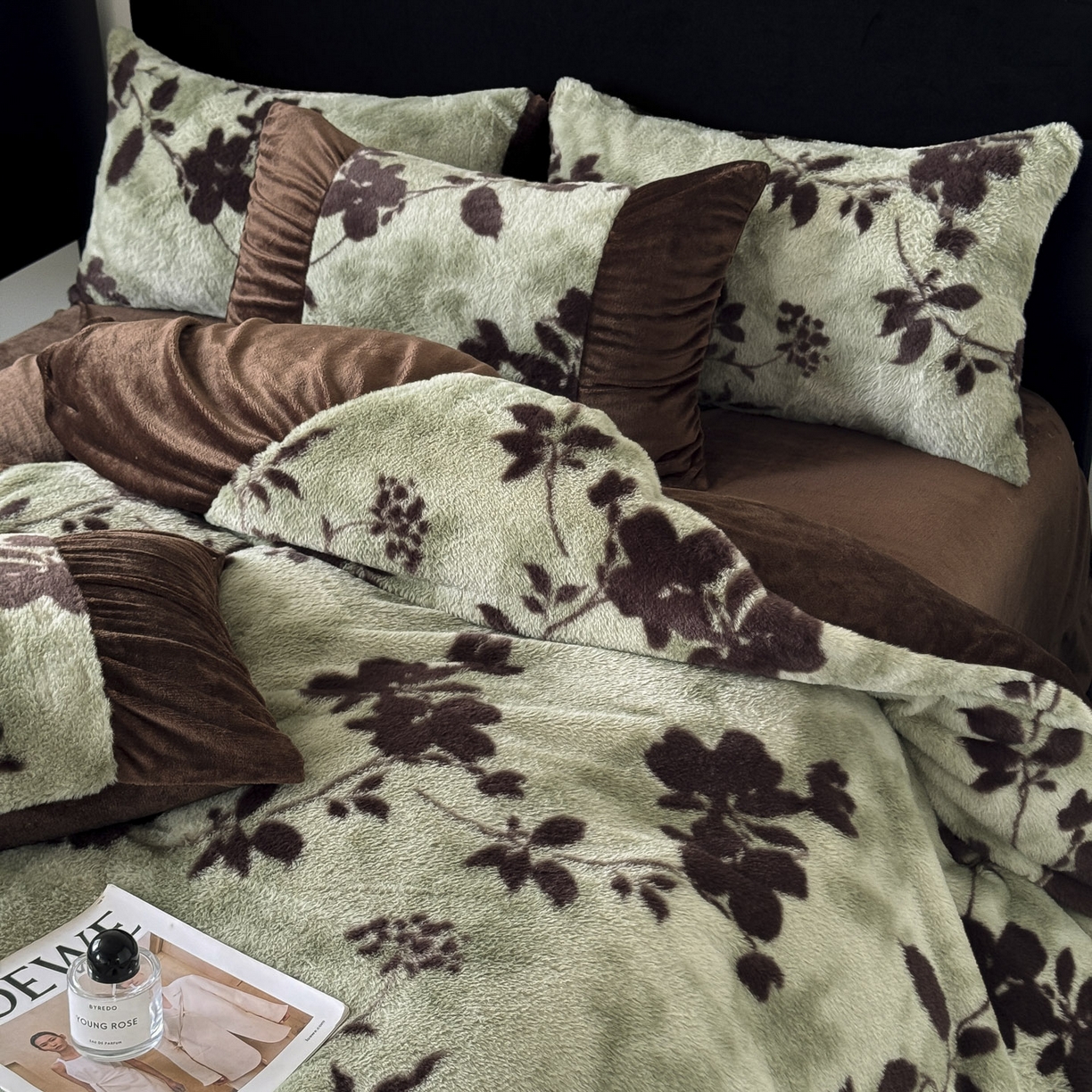 91家纺网 家纺一手货源 找家纺 新印象 2025新款复古法式兔毛绒保暖四件套 复古法式-莫兰朵