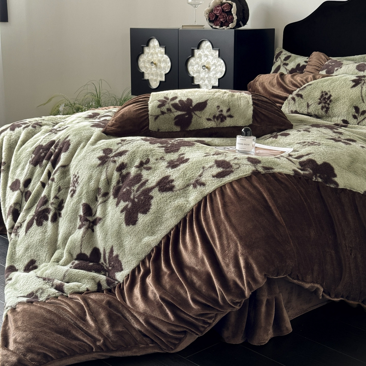 91家纺网 家纺一手货源 找家纺 新印象 2025新款复古法式兔毛绒保暖四件套 复古法式-莫兰朵