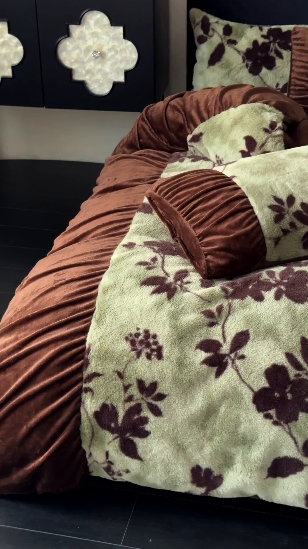 91家纺网 家纺一手货源 找家纺 新印象 2025新款复古法式兔毛绒保暖四件套 复古法式-莫兰朵