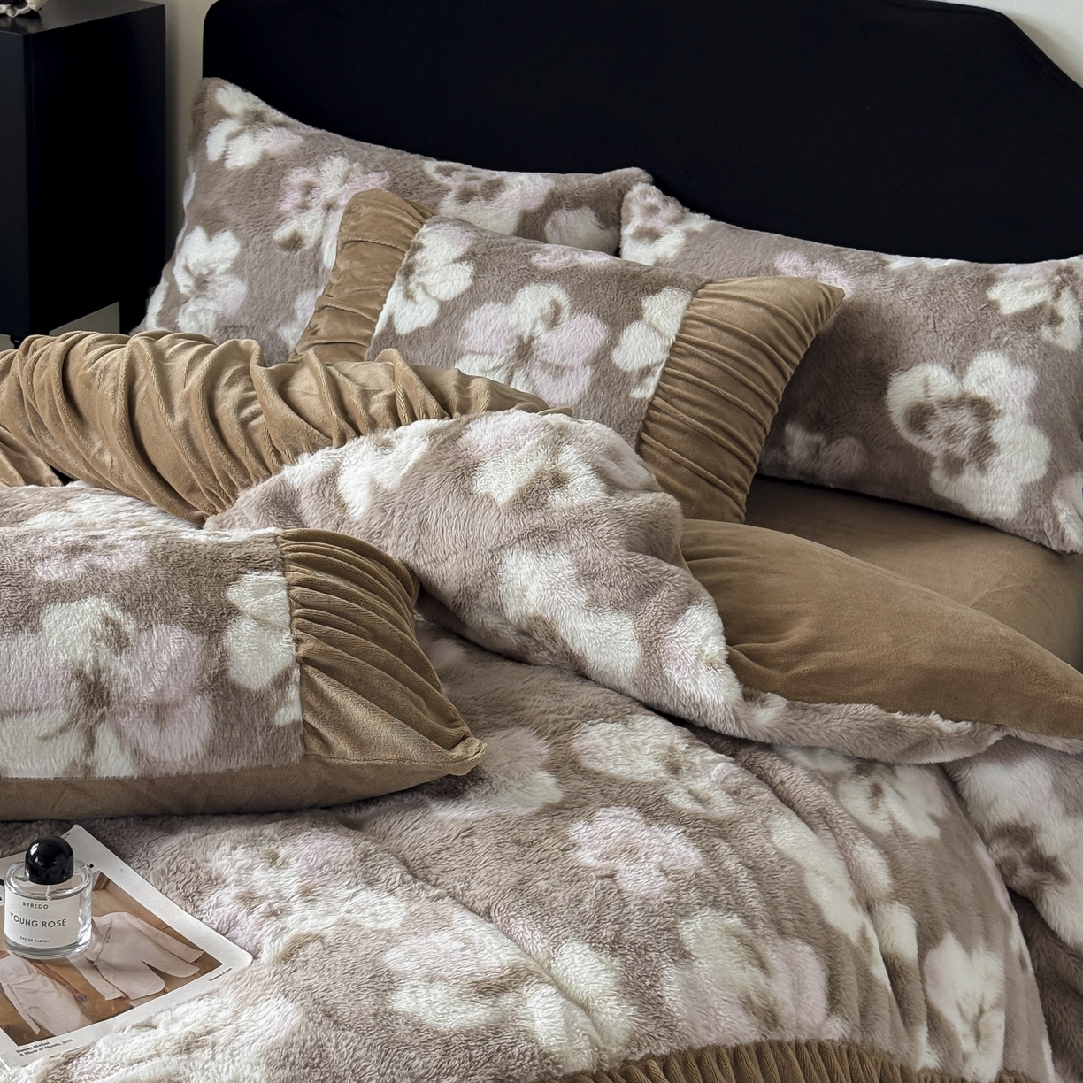 91家纺网 家纺一手货源 找家纺 新印象 2025新款复古法式兔毛绒保暖四件套 复古法式-浅栀