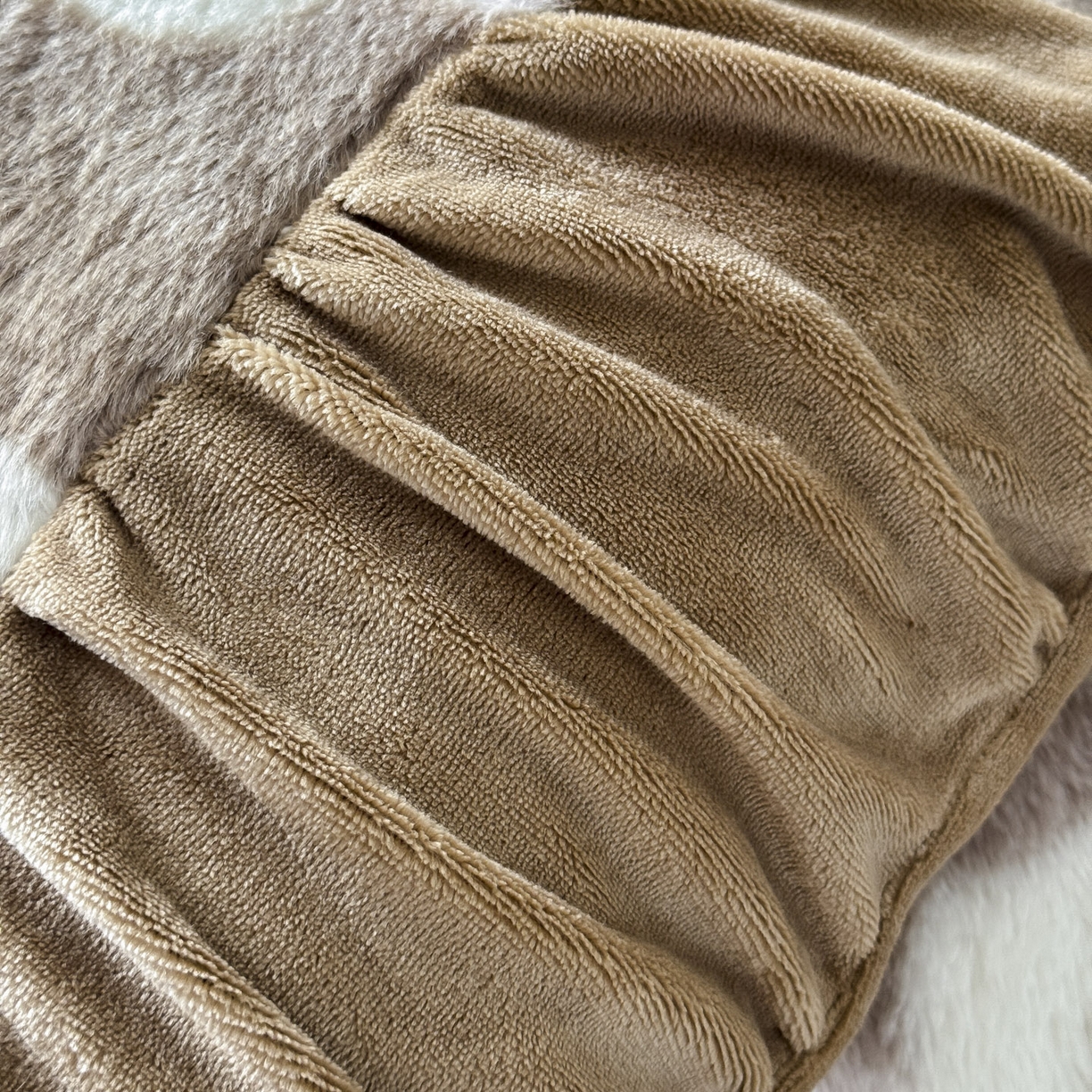 91家纺网 家纺一手货源 找家纺 新印象 2025新款复古法式兔毛绒保暖四件套 复古法式-浅栀