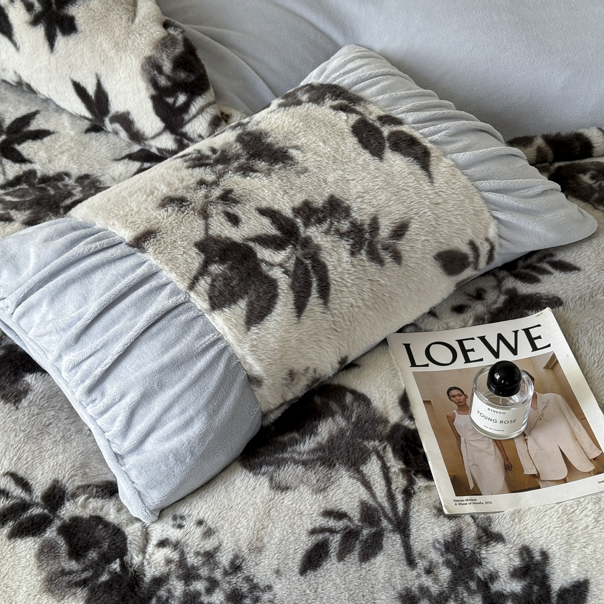 91家纺网 家纺一手货源 找家纺 新印象 2025新款复古法式兔毛绒保暖四件套 复古法式-奢香之都