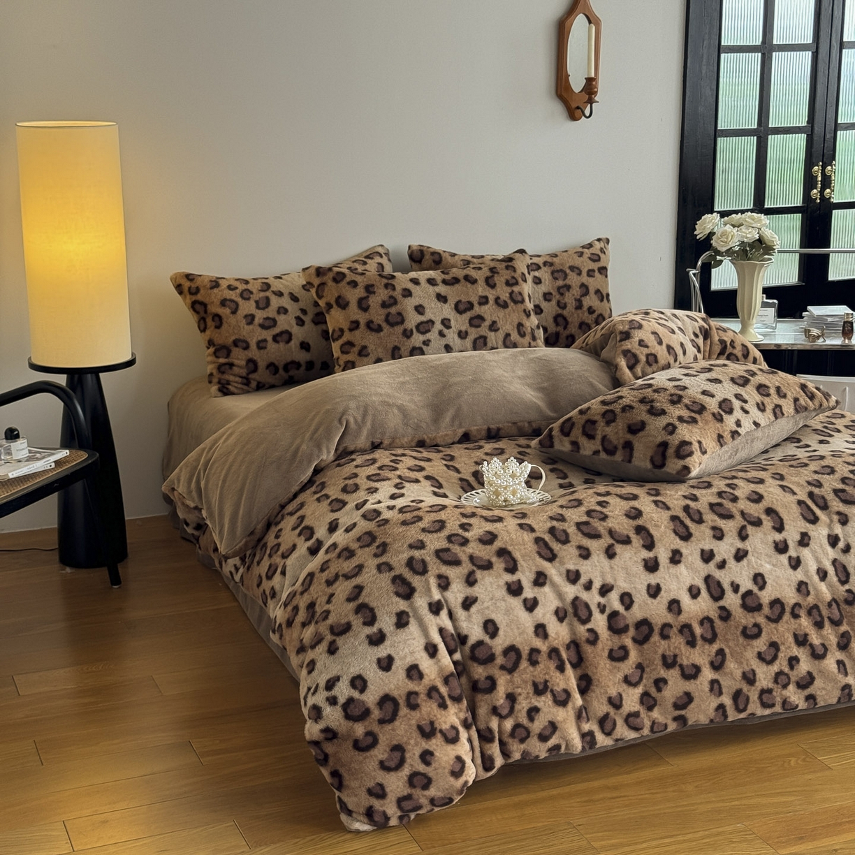 91家纺网 家纺一手货源 找家纺 新印象 2025新款美拉德系列兔毛绒保暖四件套 豹纹