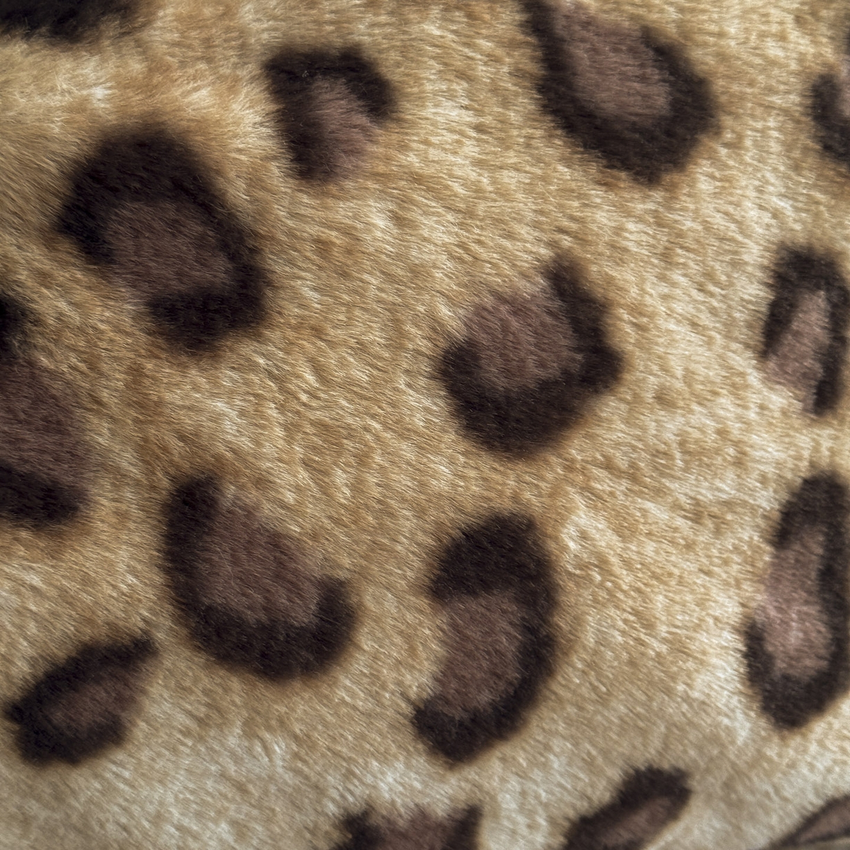 91家纺网 家纺一手货源 找家纺 新印象 2025新款美拉德系列兔毛绒保暖四件套 豹纹