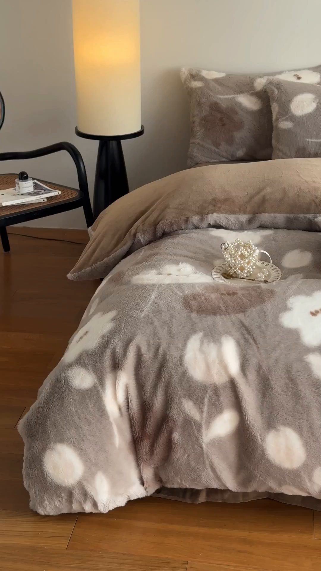 91家纺网 家纺一手货源 找家纺 新印象 2025新款美拉德系列兔毛绒保暖四件套 芙微