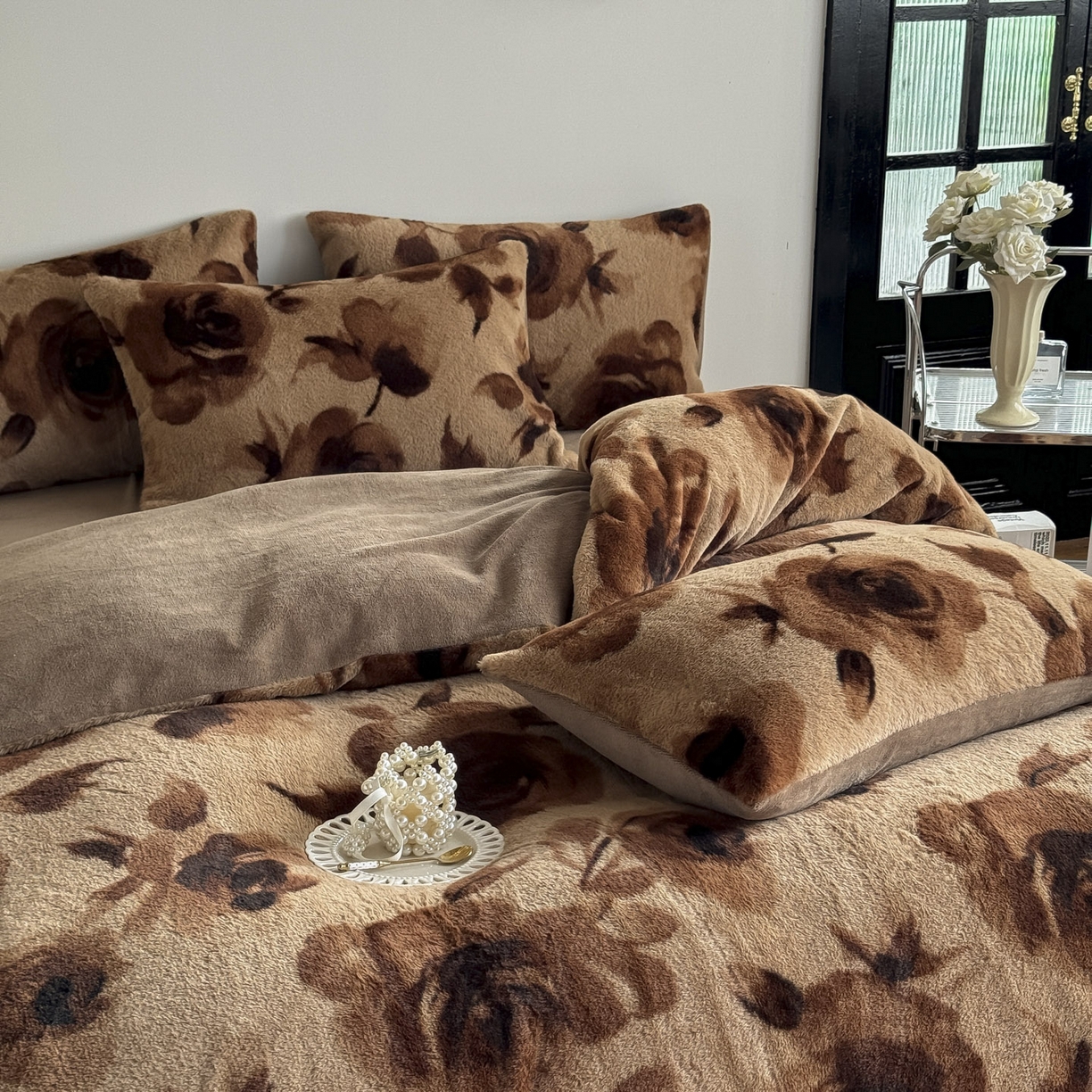 91家纺网 家纺一手货源 找家纺 新印象 2025新款美拉德系列兔毛绒保暖四件套 花优