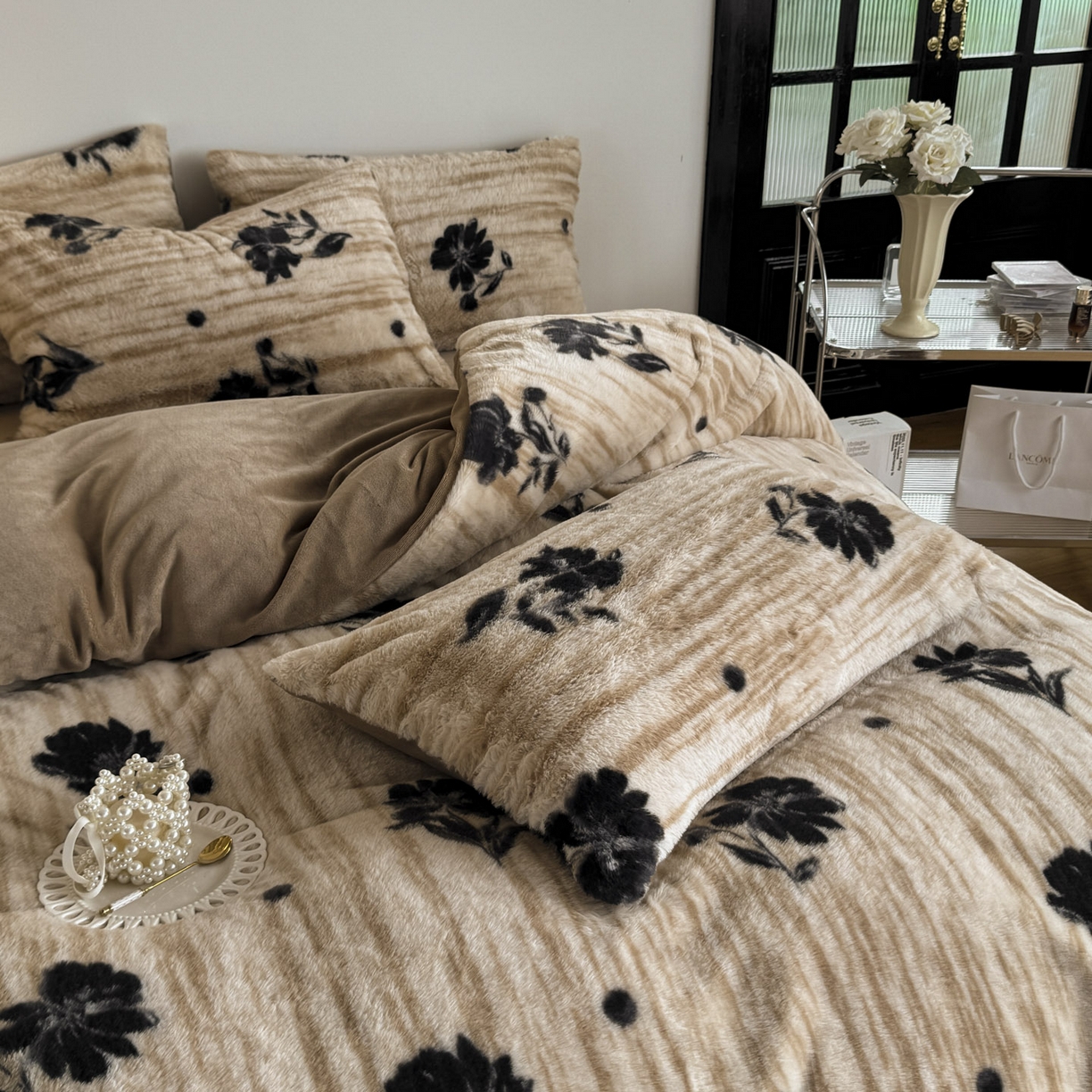 91家纺网 家纺一手货源 找家纺 新印象 2025新款美拉德系列兔毛绒保暖四件套 蔓朵