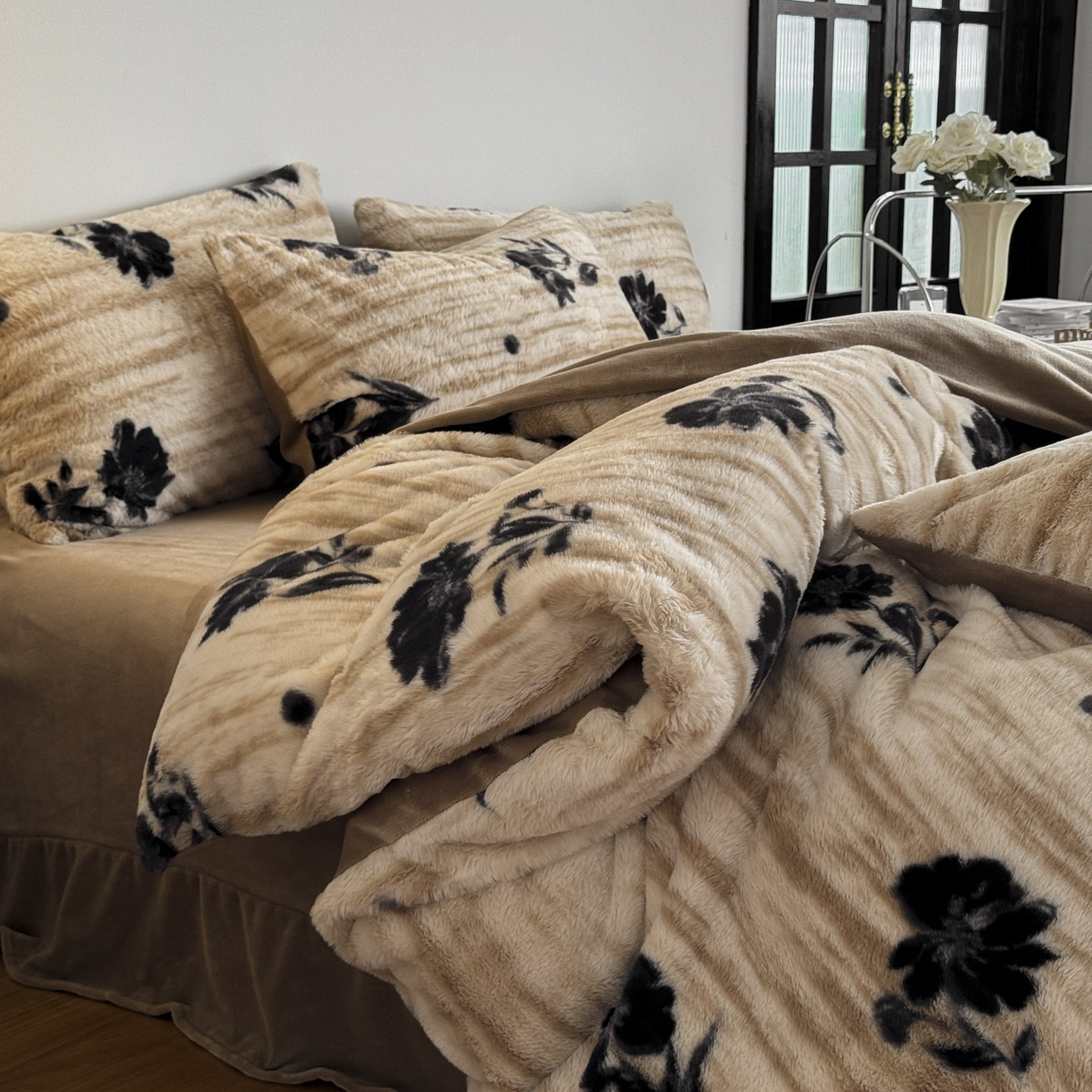 91家纺网 家纺一手货源 找家纺 新印象 2025新款美拉德系列兔毛绒保暖四件套 蔓朵