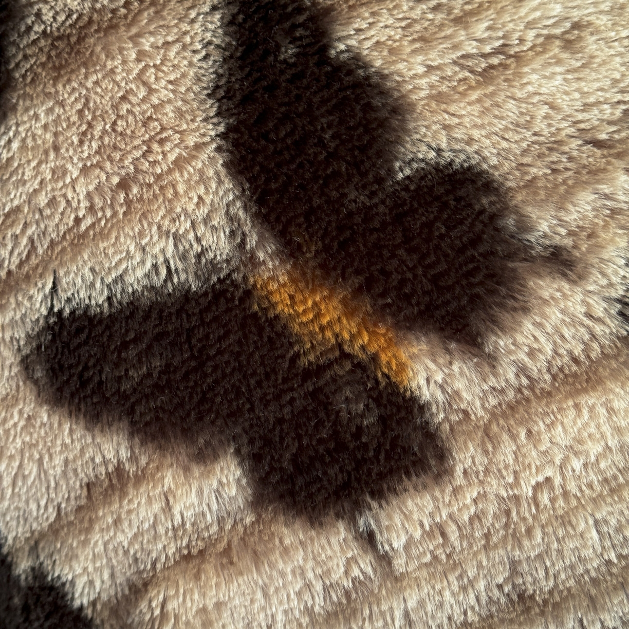 91家纺网 家纺一手货源 找家纺 新印象 2025新款美拉德系列兔毛绒保暖四件套 蜜雅