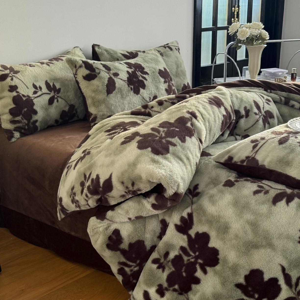 91家纺网 家纺一手货源 找家纺 新印象 2025新款美拉德系列兔毛绒保暖四件套 莫兰朵