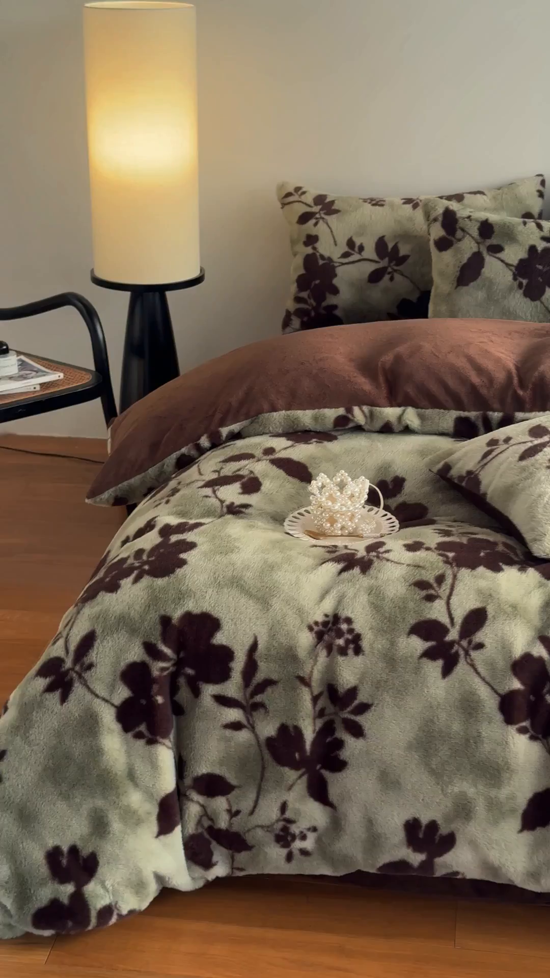 91家纺网 家纺一手货源 找家纺 新印象 2025新款美拉德系列兔毛绒保暖四件套 莫兰朵