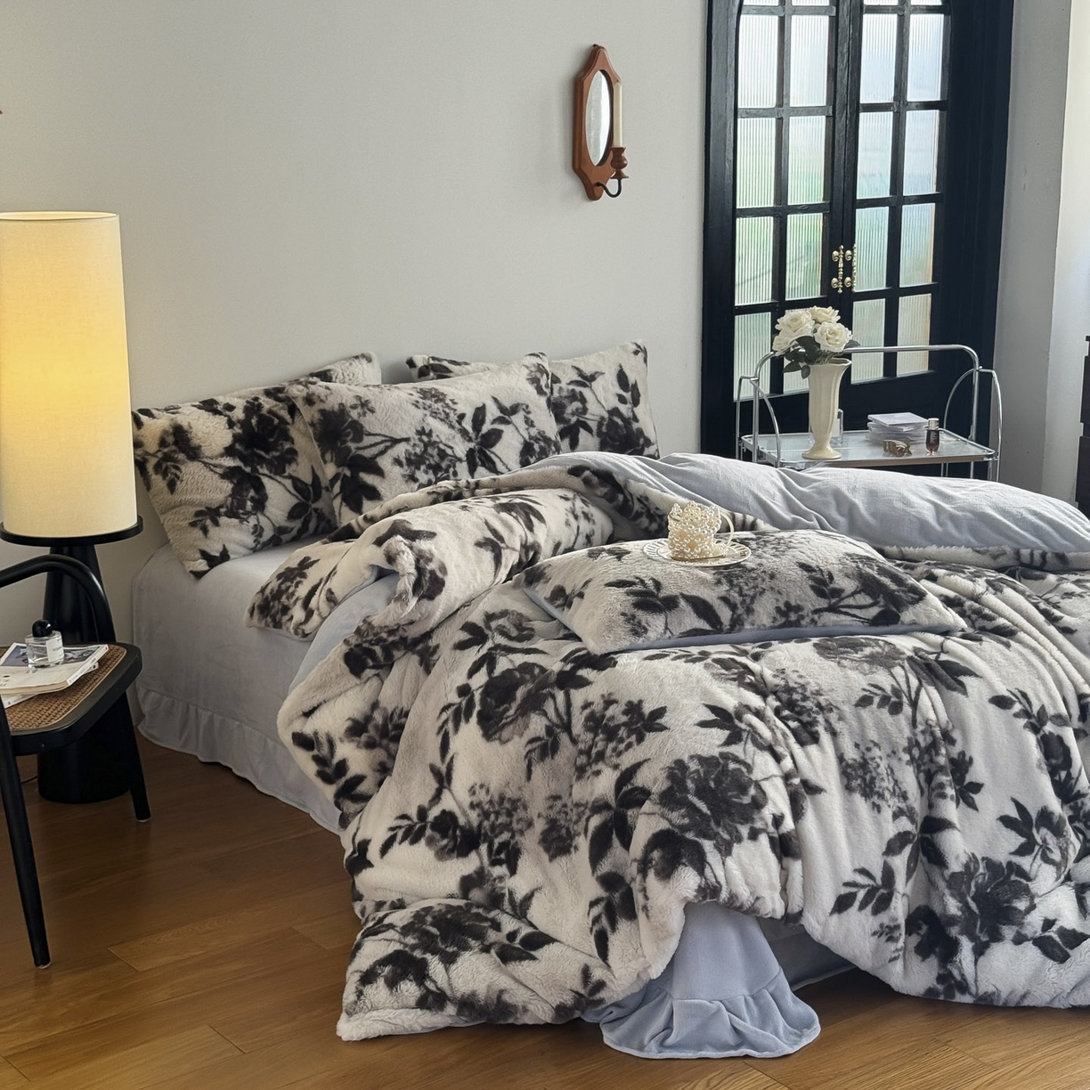 91家纺网 家纺一手货源 找家纺 新印象 2025新款美拉德系列兔毛绒保暖四件套 奢香之都