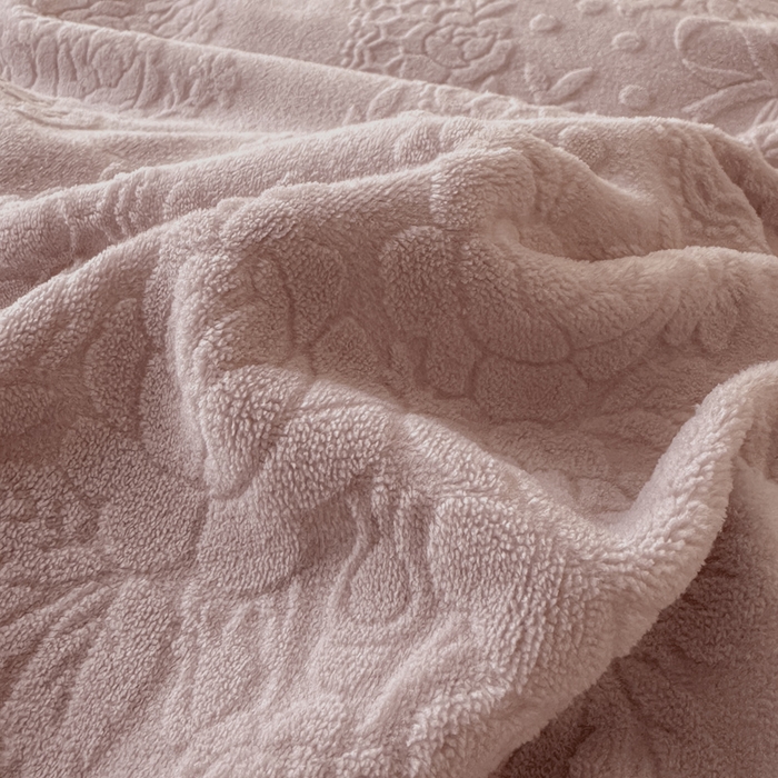 91家纺网 家纺一手货源 找家纺 宝薇家纺 2025新款全消光雕花工艺法式花边牛奶绒宝宝绒四件套-艾薇儿 艾薇儿-豆沙