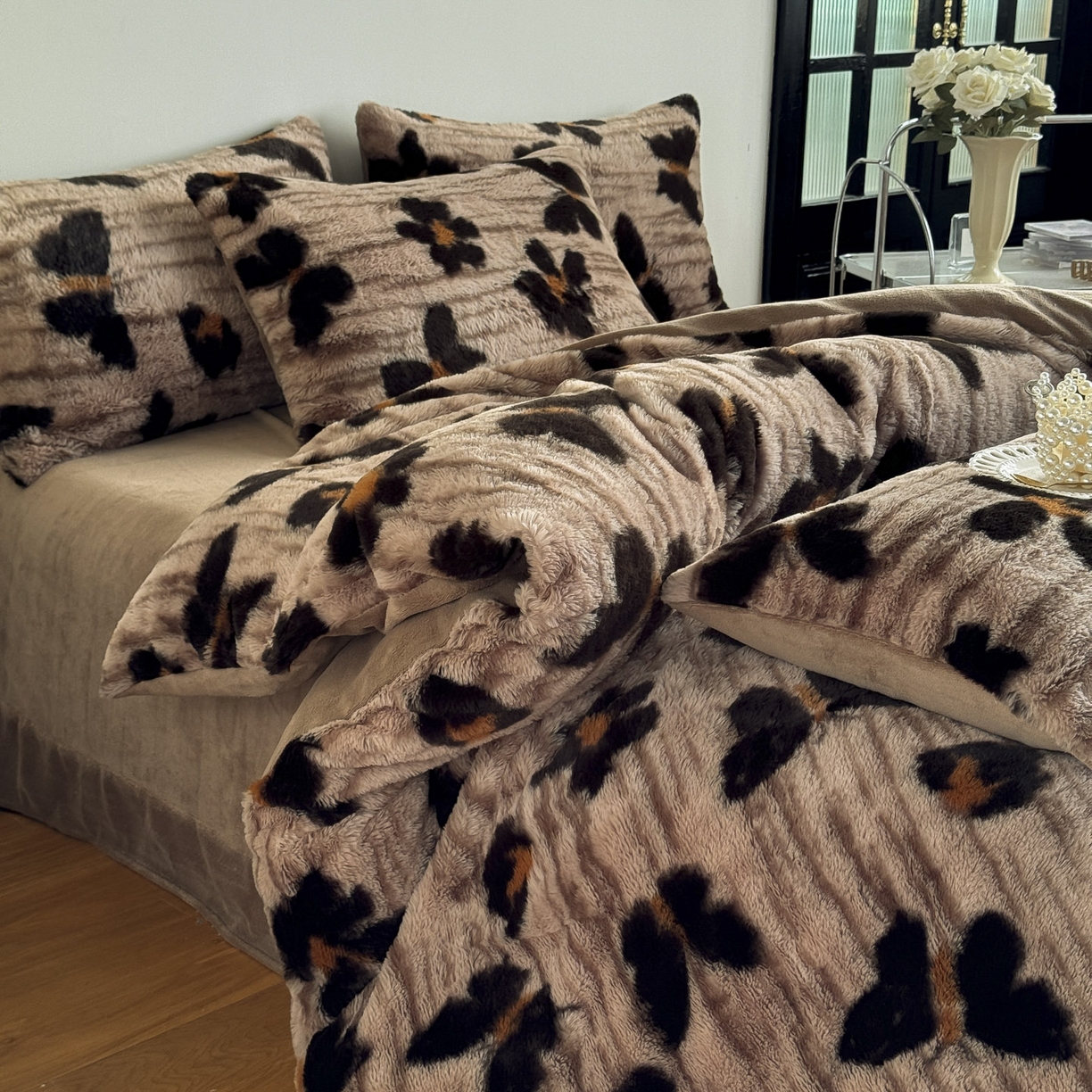 91家纺网 家纺一手货源 找家纺 （总）新印象 2025新款美拉德系列兔毛绒保暖四件套