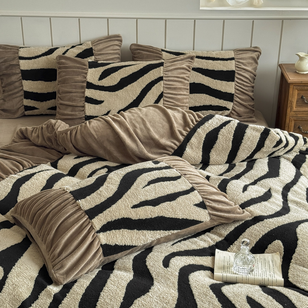 91家纺网 家纺一手货源 找家纺 （总）新印象 2025新款法式阳离子绒保暖床盖四件套