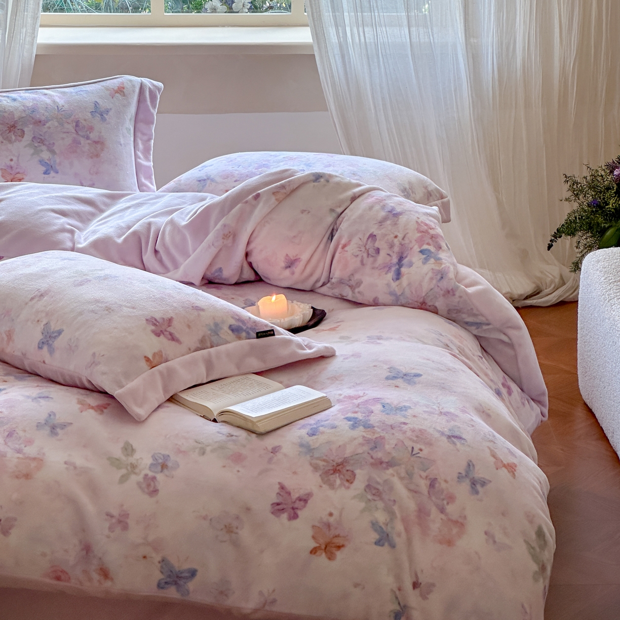 91家纺网 家纺一手货源 找家纺 云栖家居 2025秋冬新款加厚立体消光牛奶绒四件套-迷蝶 迷蝶-紫