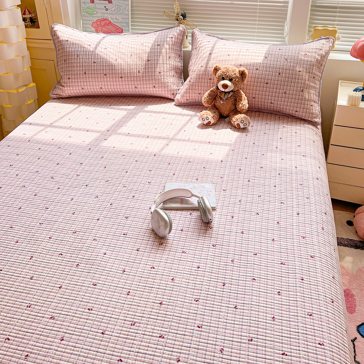 91家纺网 家纺一手货源 找家纺 （总）暖芯优选 2025新款木棉双层纱ins少女心可爱系加厚豆豆冬被四件套床盖三件套暖梦系列（小红书推荐）