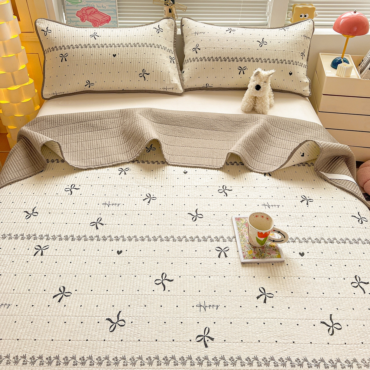 91家纺网 家纺一手货源 找家纺 暖芯优选 2025新款木棉印花床盖三件套 点点爱心